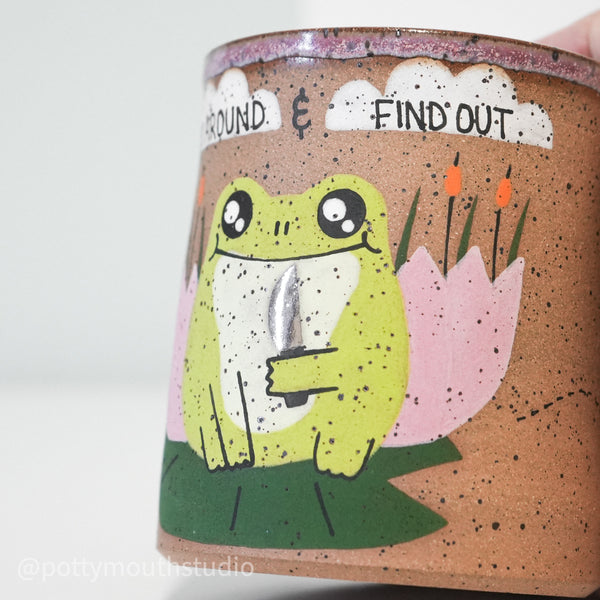 15.5oz Discounted Pink "Fuck Around" Frog with Knife Cup (No Handle) No. 12